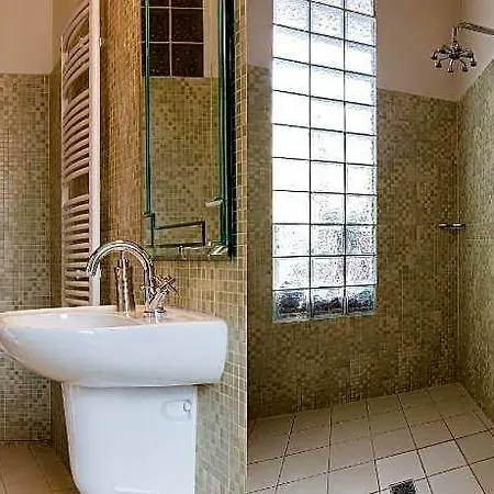 Hotel Awesome In Malopolskie W/ Kraków